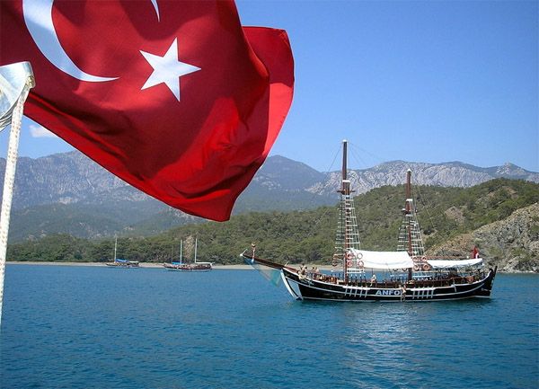 Отдых в Турции осенью – к четырем морям