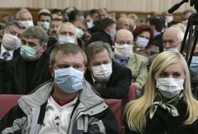 Почему вообще возникают эпидемии гриппа и что делать, чтобы не оказаться в их эпицентре?