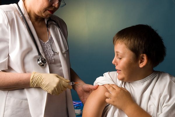 Прививки здоровых детей